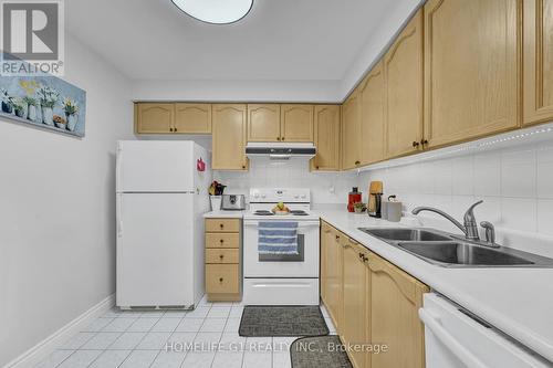 716 - 1000 The Esplanade N, Pickering (Town Centre), ON - Indoor Photo Showing Kitchen With Double Sink