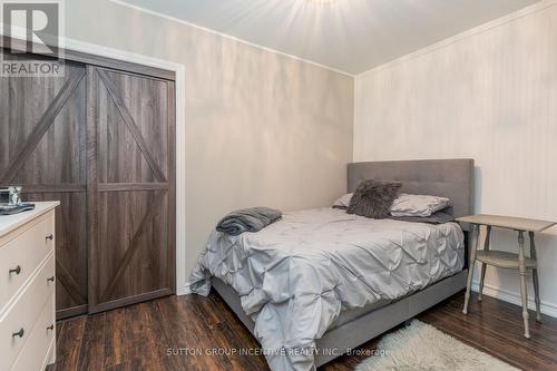 6492 13Th Line, New Tecumseth, ON - Indoor Photo Showing Bedroom