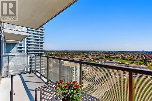 Lph01 - 65 Oneida Crescent, Richmond Hill, ON - Outdoor With Balcony With View