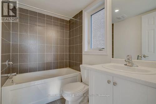 2837 Whites Road, Pickering, ON - Indoor Photo Showing Bathroom