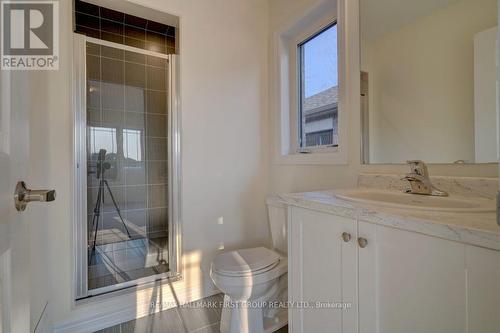 2837 Whites Road, Pickering, ON - Indoor Photo Showing Bathroom