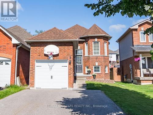 8 Abernethy Crescent, Clarington (Bowmanville), ON 