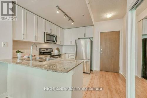 1003 - 3985 Grand Park Drive, Mississauga, ON - Indoor Photo Showing Kitchen With Double Sink With Upgraded Kitchen