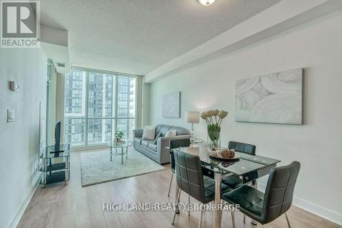 1003 - 3985 Grand Park Drive, Mississauga, ON - Indoor Photo Showing Dining Room