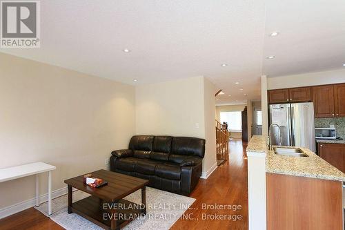 49 Walkview Crescent, Richmond Hill (Oak Ridges), ON - Indoor