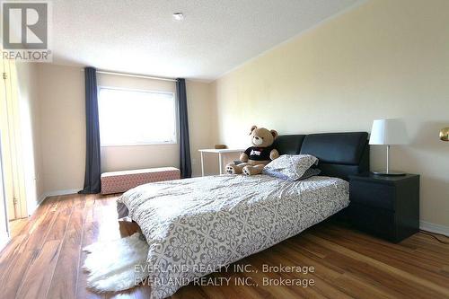 49 Walkview Crescent, Richmond Hill (Oak Ridges), ON - Indoor Photo Showing Bedroom