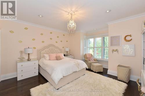 71 Delia Place, Vaughan, ON - Indoor Photo Showing Bedroom