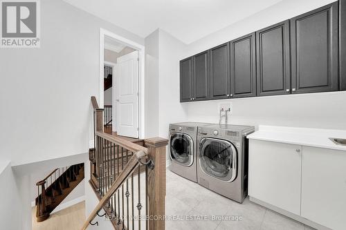 364 Poetry Drive, Vaughan, ON - Indoor Photo Showing Laundry Room