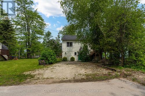 16 William Avenue, Wasaga Beach, ON - Outdoor