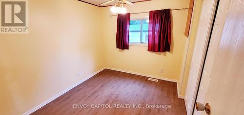 105 Maple Crescent, Hamilton, ON - Indoor Photo Showing Other Room