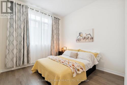 346 Ramblewood Drive, Wasaga Beach, ON - Indoor Photo Showing Bedroom