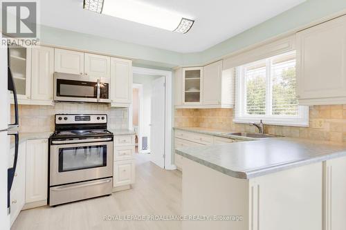 142 Old Madoc Road, Belleville, ON - Indoor Photo Showing Kitchen