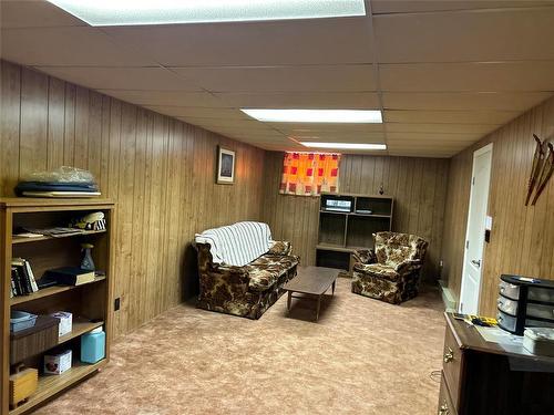 203 8Th Avenue Se, Dauphin, MB - Indoor Photo Showing Basement