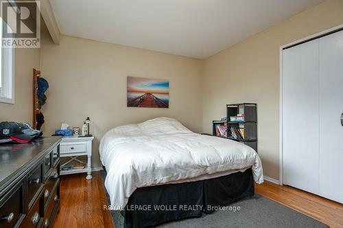 69 Glen Park Crescent, Kitchener, ON - Indoor Photo Showing Bedroom