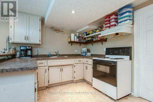 69 Glen Park Crescent, Kitchener, ON - Indoor Photo Showing Kitchen