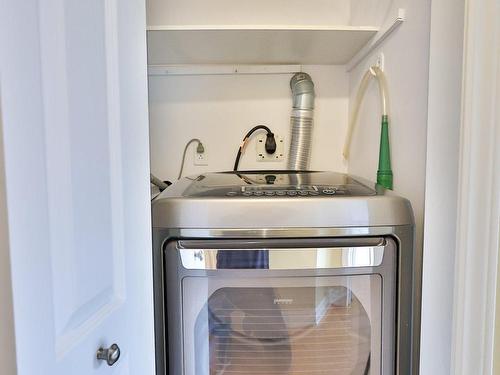 Laundry room - 3-427 21E Avenue, Montréal (Lachine), QC - Indoor Photo Showing Laundry Room