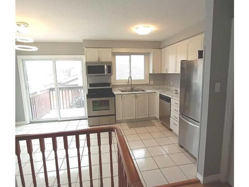 333 Aztec Dr, Oshawa, ON - Indoor Photo Showing Kitchen With Double Sink