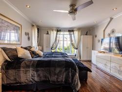 Master bedroom - 