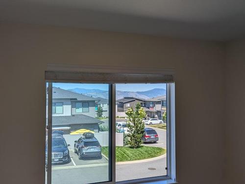 123-1323 Kinross Place, Kamloops, BC - Indoor Photo Showing Other Room