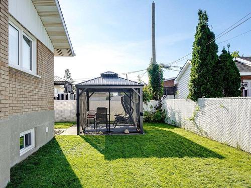 Backyard - 780 Rue Lambert, Laval (Saint-François), QC 