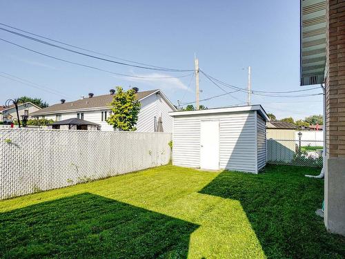 Backyard - 780 Rue Lambert, Laval (Saint-François), QC 