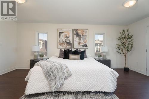 2110 Royal Gala Circle, Mississauga, ON - Indoor Photo Showing Bedroom