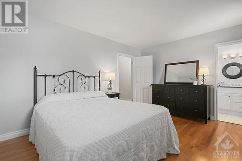 Master Bedroom - 29 Ridgefield Crescent, Ottawa, ON 