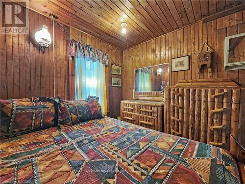 830 Pike Bay Road, Northern Bruce Peninsula, ON - Indoor Photo Showing Other Room