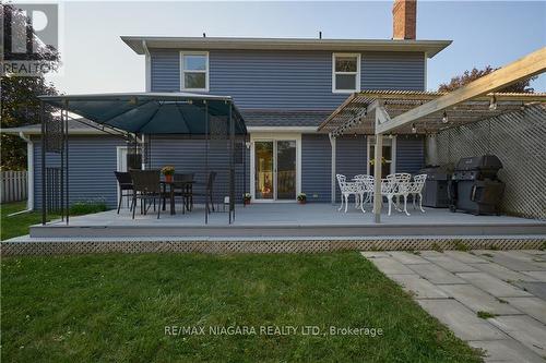 6 Lower Canada Drive, Niagara-On-The-Lake, ON - Outdoor With Deck Patio Veranda