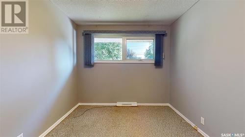 59 Mathieu Crescent, Regina, SK - Indoor Photo Showing Other Room