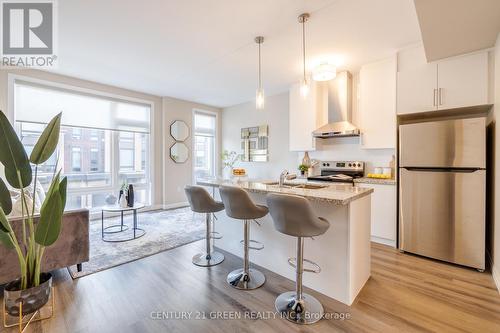 3 - 270 Melvin Avenue, Hamilton (Mcquesten), ON - Indoor Photo Showing Kitchen