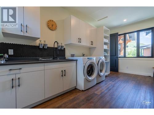 8660 Riverside Drive, Grand Forks, BC - Indoor Photo Showing Laundry Room