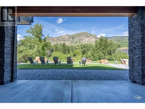 8660 Riverside Drive, Grand Forks, BC - Outdoor