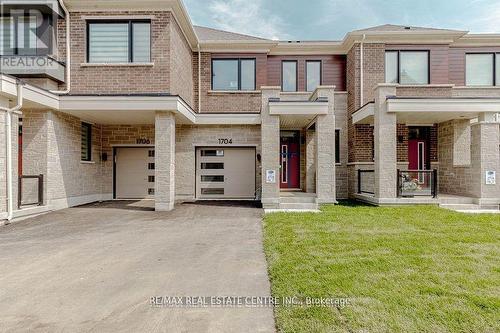 1704 Dance Court, Milton (Bowes), ON - Outdoor With Facade