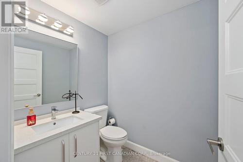 195 Union Avenue, Middlesex Centre (Komoka), ON - Indoor Photo Showing Bathroom