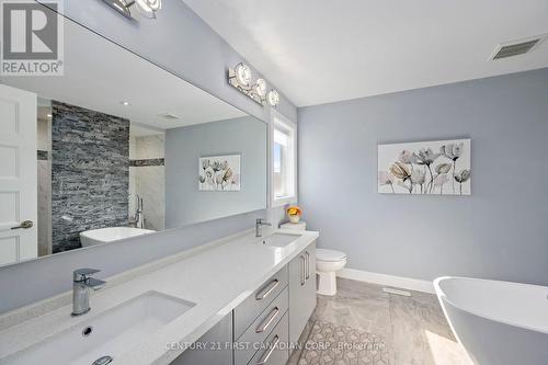 195 Union Avenue, Middlesex Centre (Komoka), ON - Indoor Photo Showing Bathroom