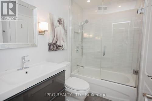 47 - 3020 Cedarglen Gate, Mississauga (Erindale), ON - Indoor Photo Showing Bathroom