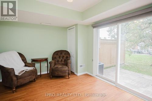 47 - 3020 Cedarglen Gate, Mississauga (Erindale), ON - Indoor