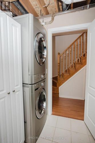 47 - 3020 Cedarglen Gate, Mississauga, ON - Indoor Photo Showing Laundry Room