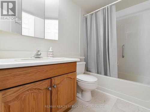 1206 - 310 Mill Street S, Brampton, ON - Indoor Photo Showing Bathroom