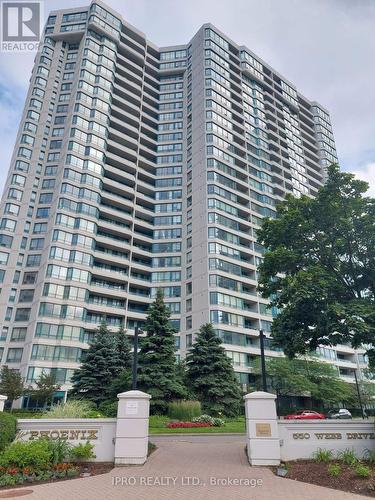 305 - 550 Webb Drive, Mississauga, ON - Outdoor With Balcony With Facade