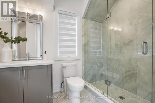 1076 Roosevelt Road, Mississauga (Lakeview), ON - Indoor Photo Showing Bathroom