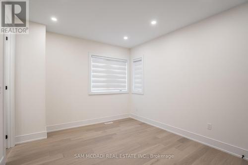 1076 Roosevelt Road, Mississauga (Lakeview), ON - Indoor Photo Showing Other Room