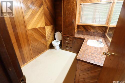 428 10Th Avenue, Denare Beach, SK - Indoor Photo Showing Bathroom