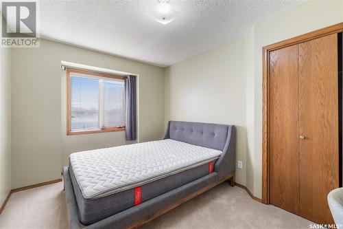 3103 Wascana Glen, Regina, SK - Indoor Photo Showing Bedroom