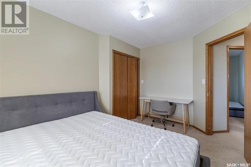 3103 Wascana Glen, Regina, SK - Indoor Photo Showing Bedroom