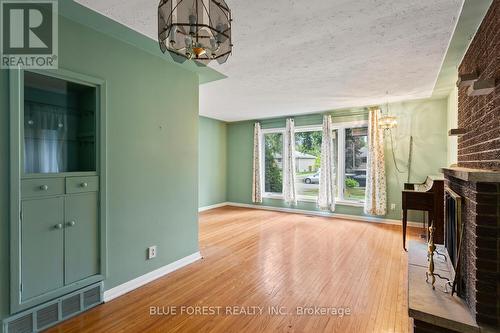 236 Tweedsmuir Avenue, London, ON - Indoor Photo Showing Other Room