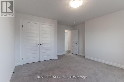 Second bedroom w/ ensuite - 795 Superior Drive, London, ON - Indoor Photo Showing Other Room