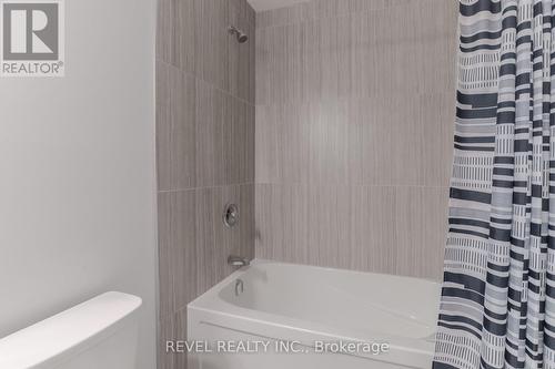 795 Superior Drive, London, ON - Indoor Photo Showing Bathroom