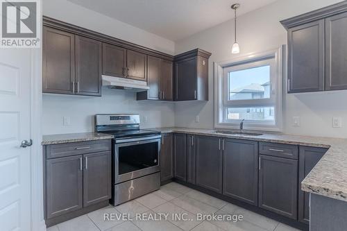 Kithen with stainless steel whirlpool appliances - 795 Superior Drive, London, ON - Indoor Photo Showing Kitchen